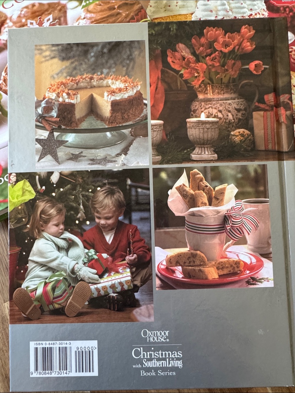 Vintage-Southern Living Christmas Cookbook Bundle - Red & Green Covers - Picture 3 of 9